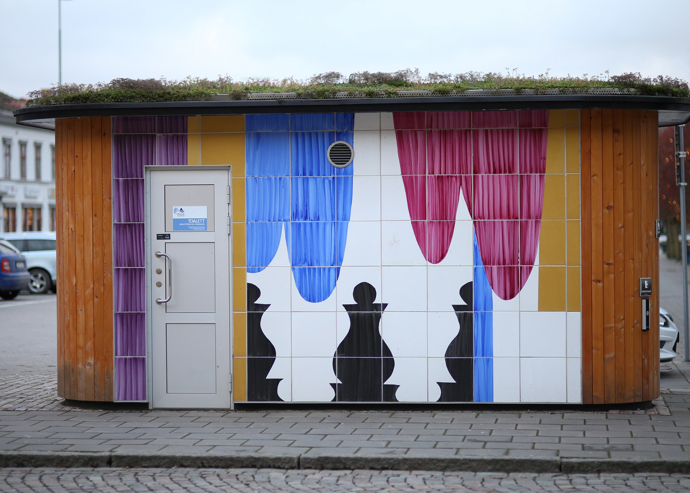 Målat kakel (2016) av Astrid Sylwan, Nya Stadens torg